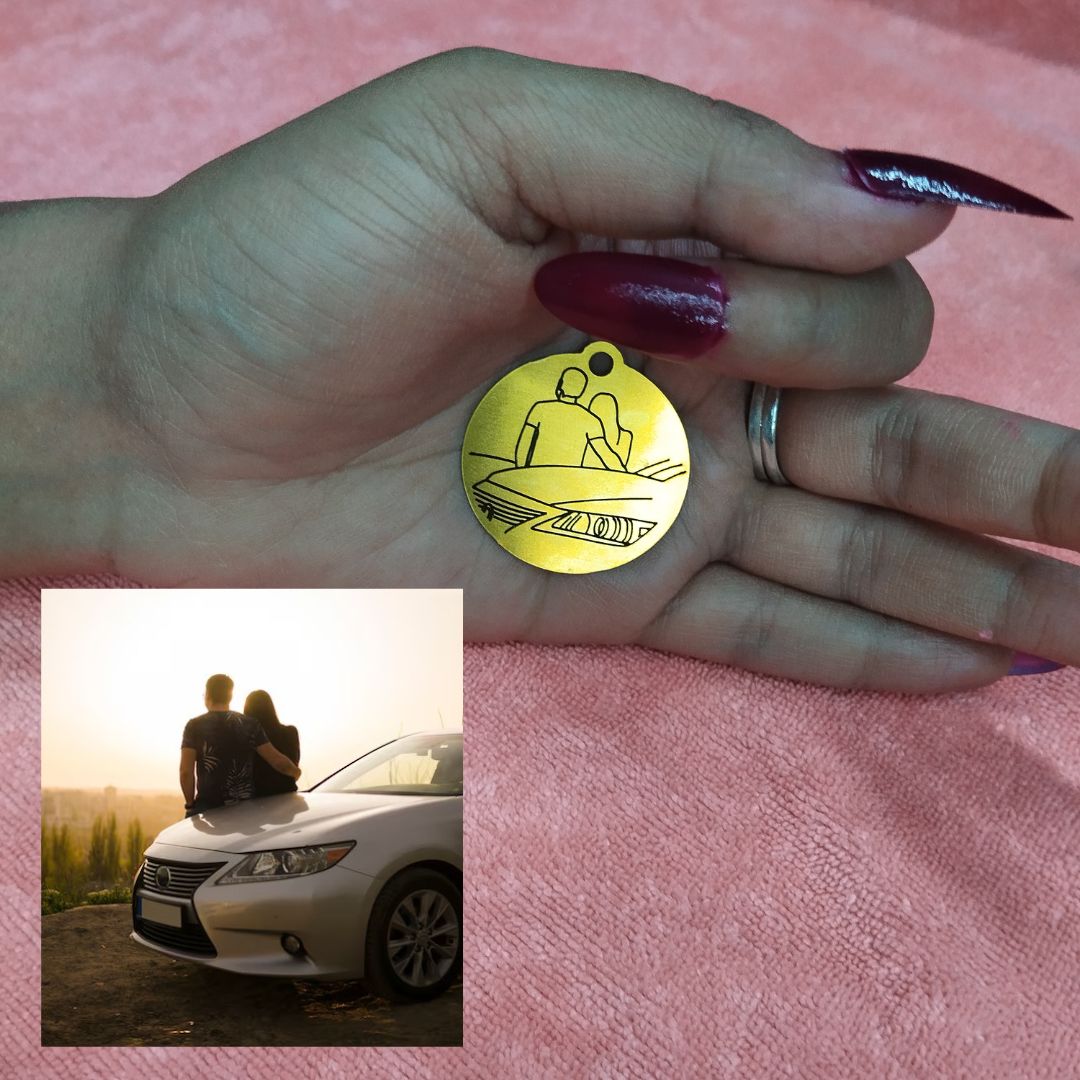 Personalized Gold Circle Pendant